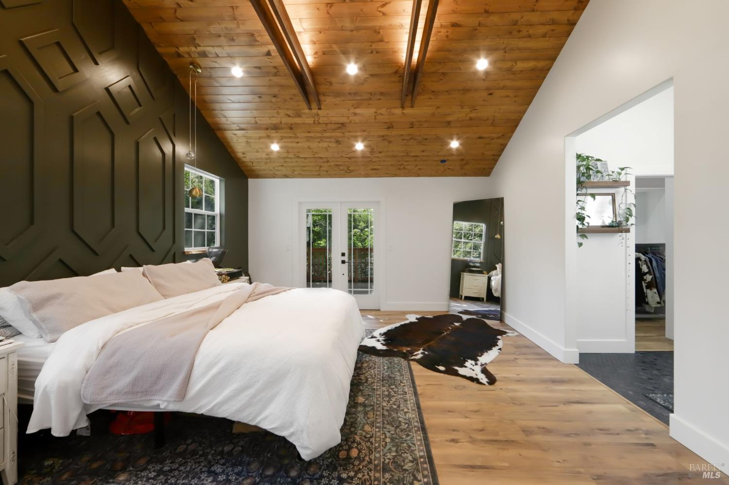 3184 Calistoga Road Santa Rosa, CA 95404 - Photo 16 of 63 Primary bedroom located upstairs