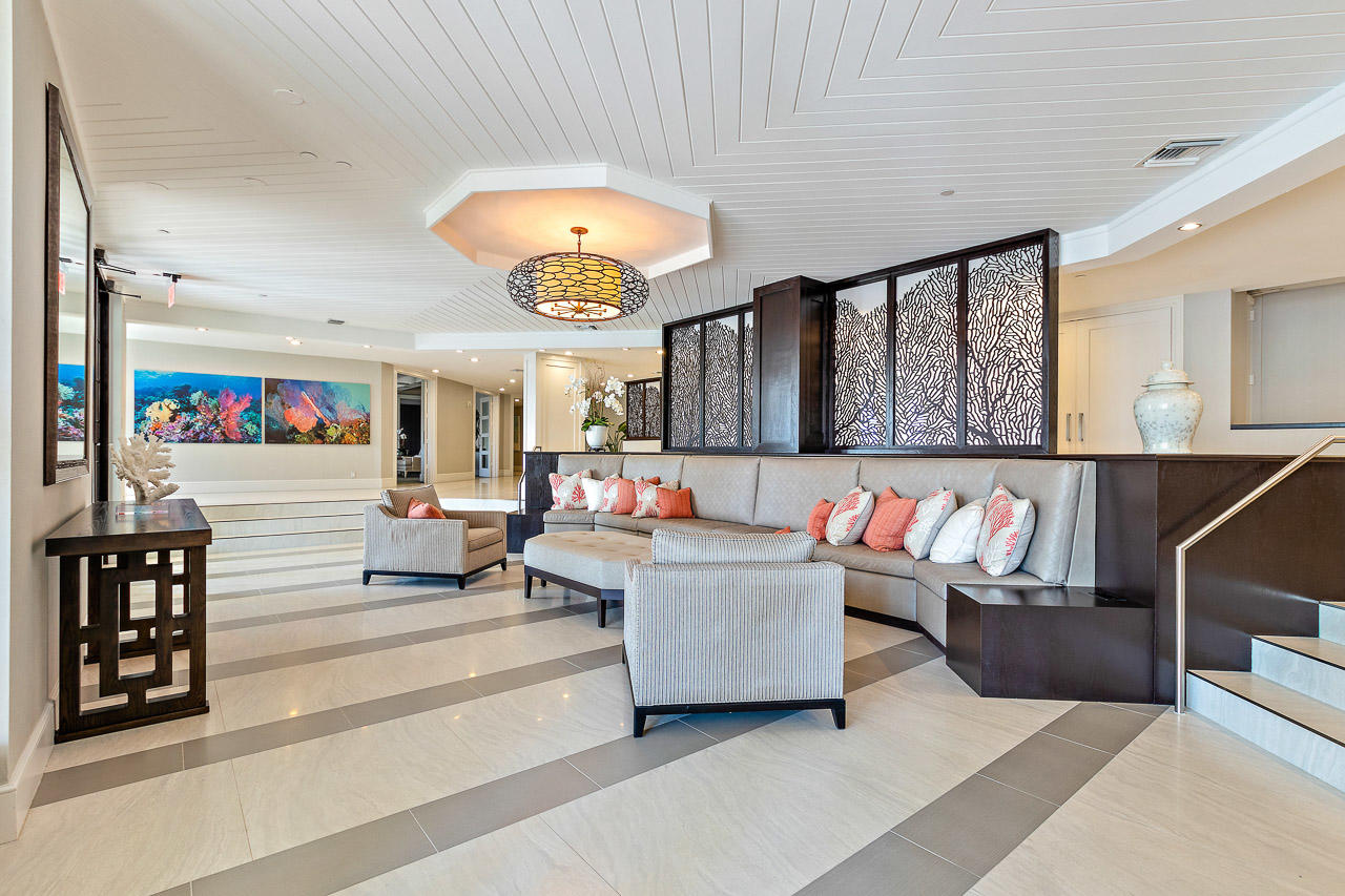 19750 South Beach Road, Unit 2060 Jupiter, FL 33469 - Photo 39 of 45 Lobby
