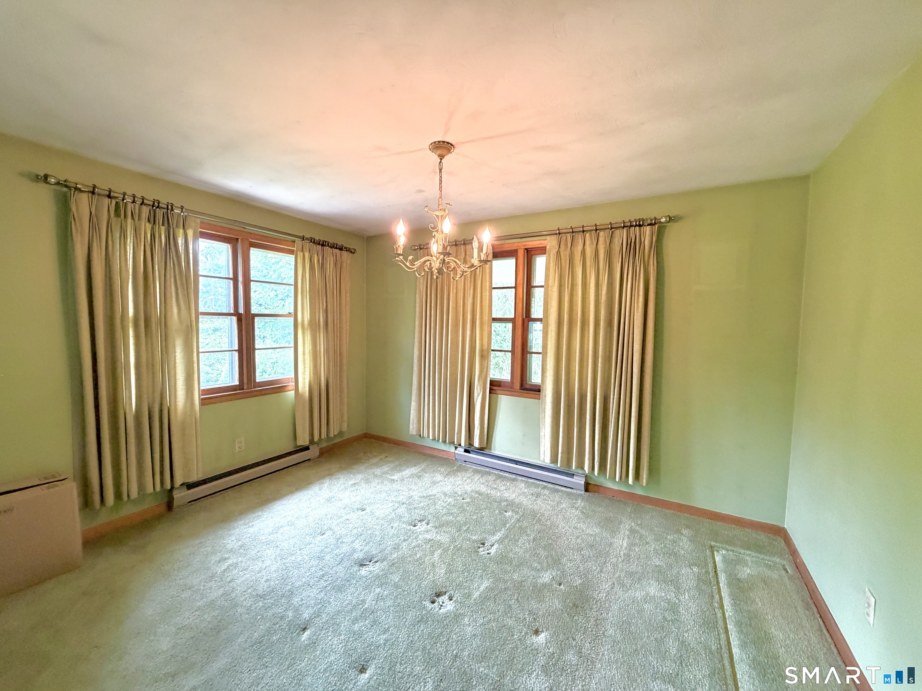 401 Round Hill Road Salem, CT 06420 - Photo 7 of 32