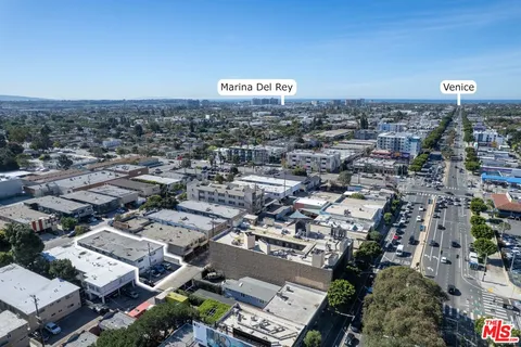 $2,600,000 | 12231 Pacific Avenue, Los Angeles, CA 90066