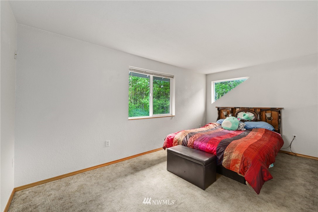 115 Strawberry Hill Road Elma, WA 98541 - Photo 23 of 34 Gallery Image 23