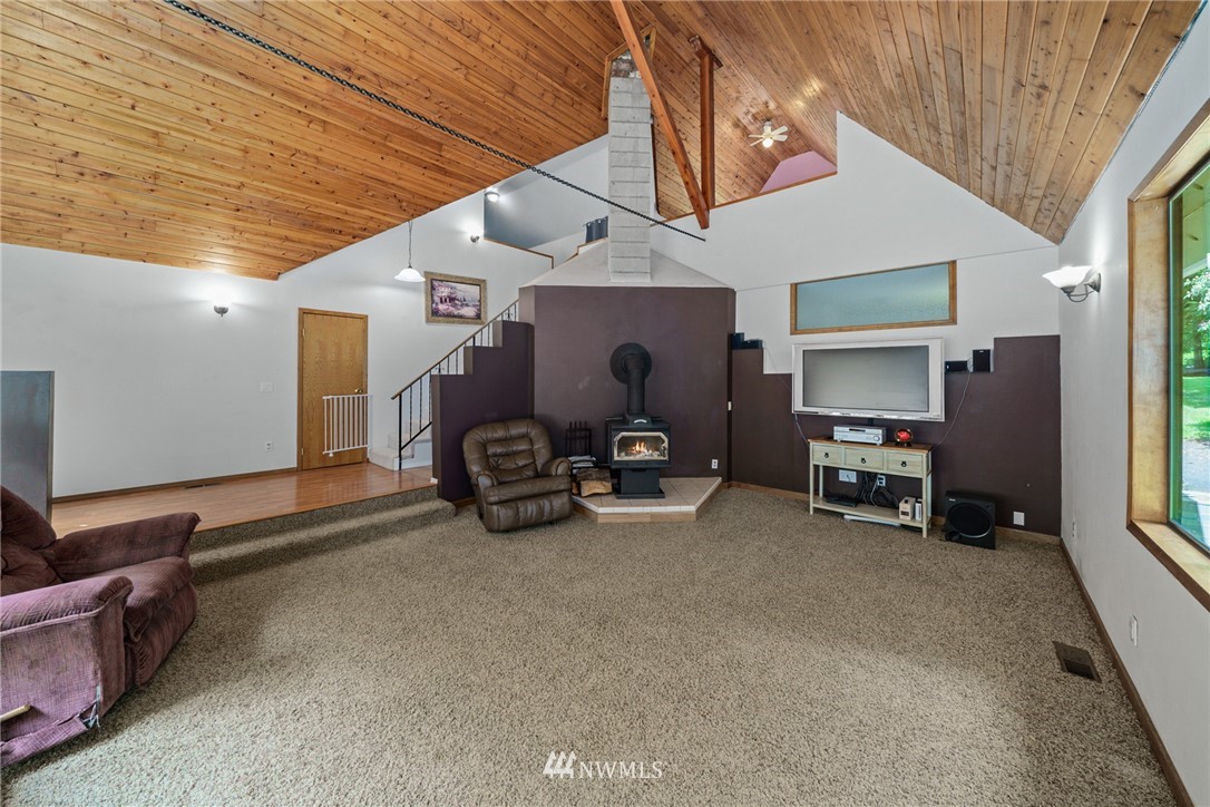 115 Strawberry Hill Road Elma, WA 98541 - Photo 4 of 34 Gallery Image 4