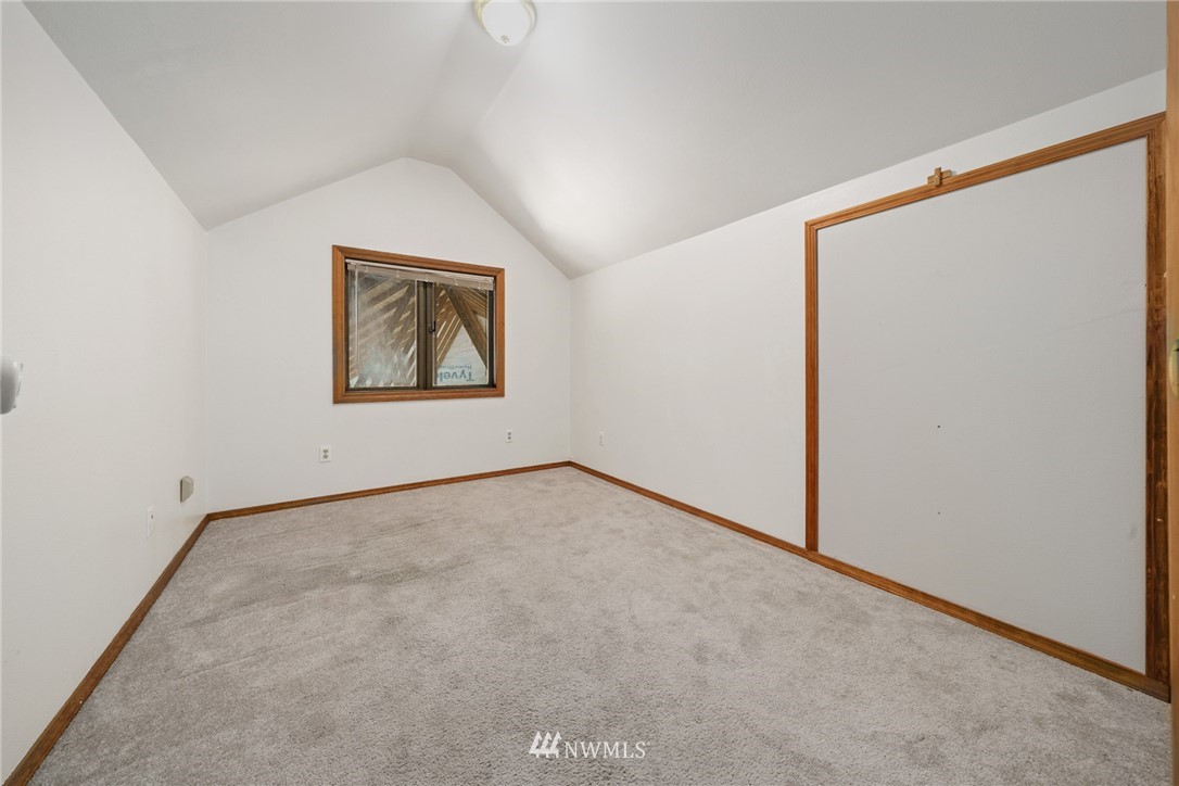 115 Strawberry Hill Road Elma, WA 98541 - Photo 7 of 34 Gallery Image 7