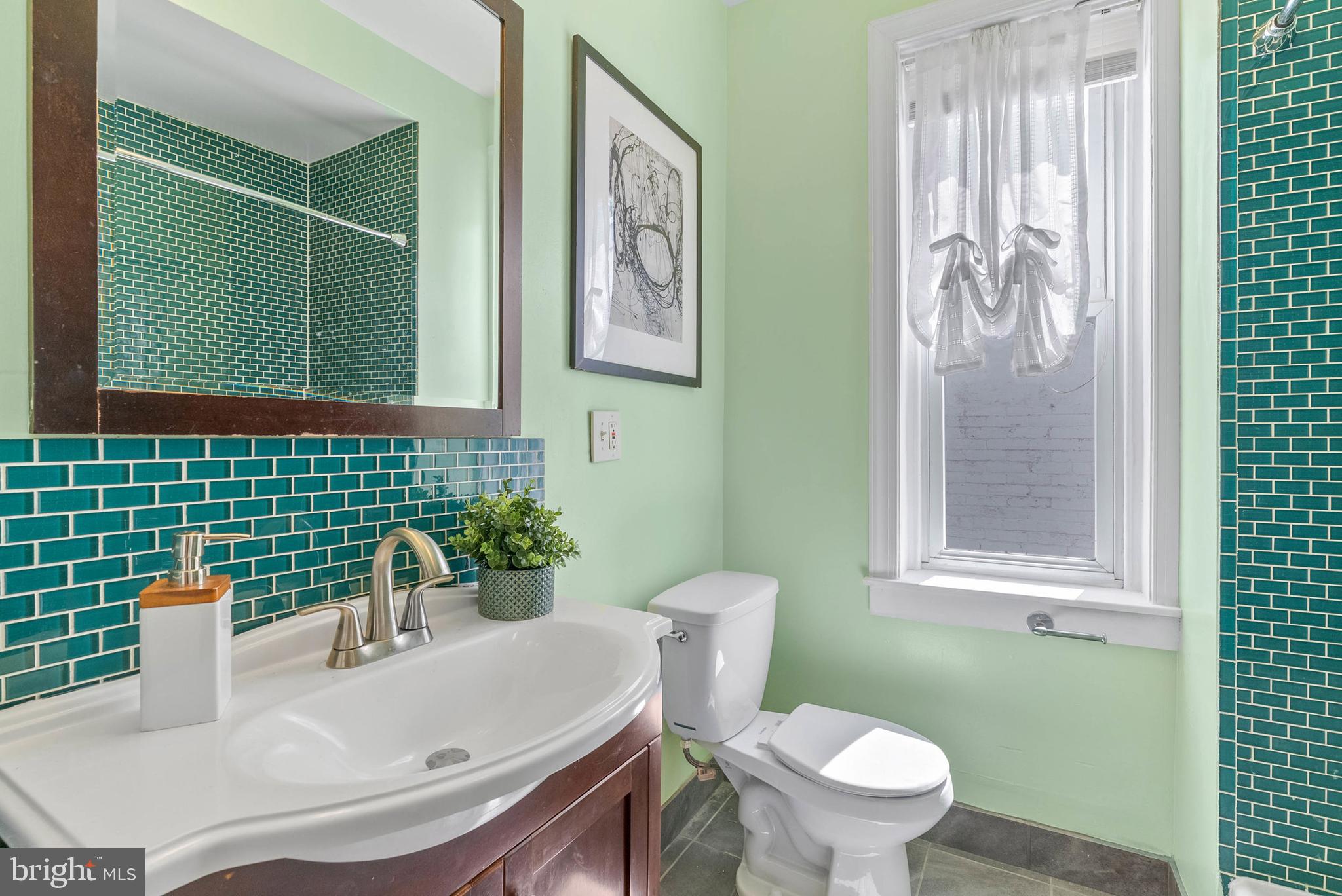 2436 Montrose Street Philadelphia, PA 19146 - Photo 28 of 30