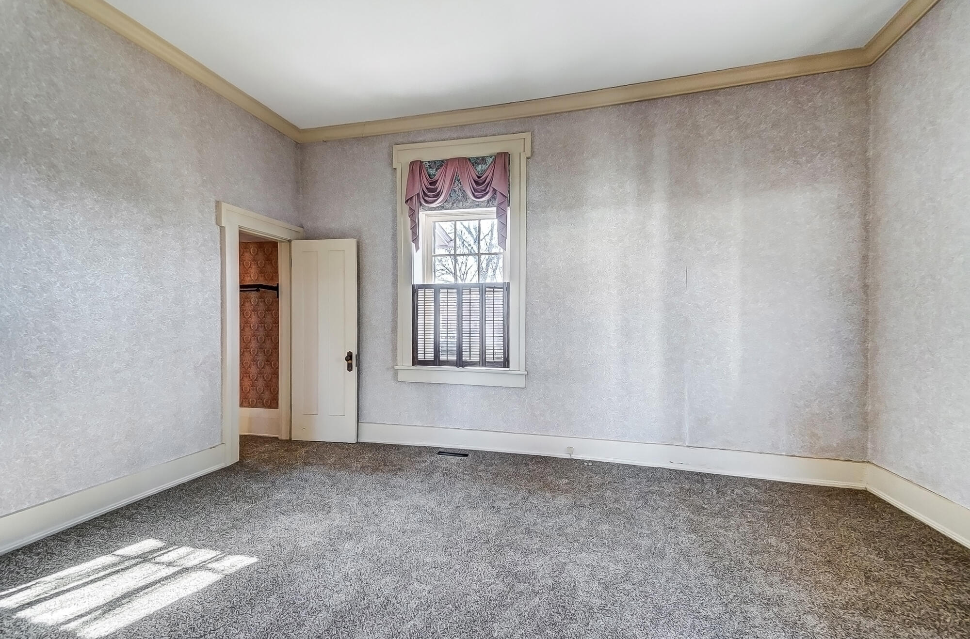 405 East Spring Street St. Marys, OH 45885 - Photo 10 of 57