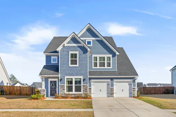 $469,000 | 280 Firewheel Court, Summerville, SC 29486