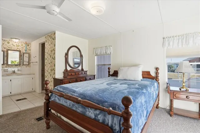 $169,900 | 3301 Evelyn Drive, Ellenton, FL 34222