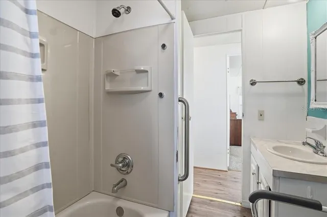 $169,900 | 3301 Evelyn Drive, Ellenton, FL 34222