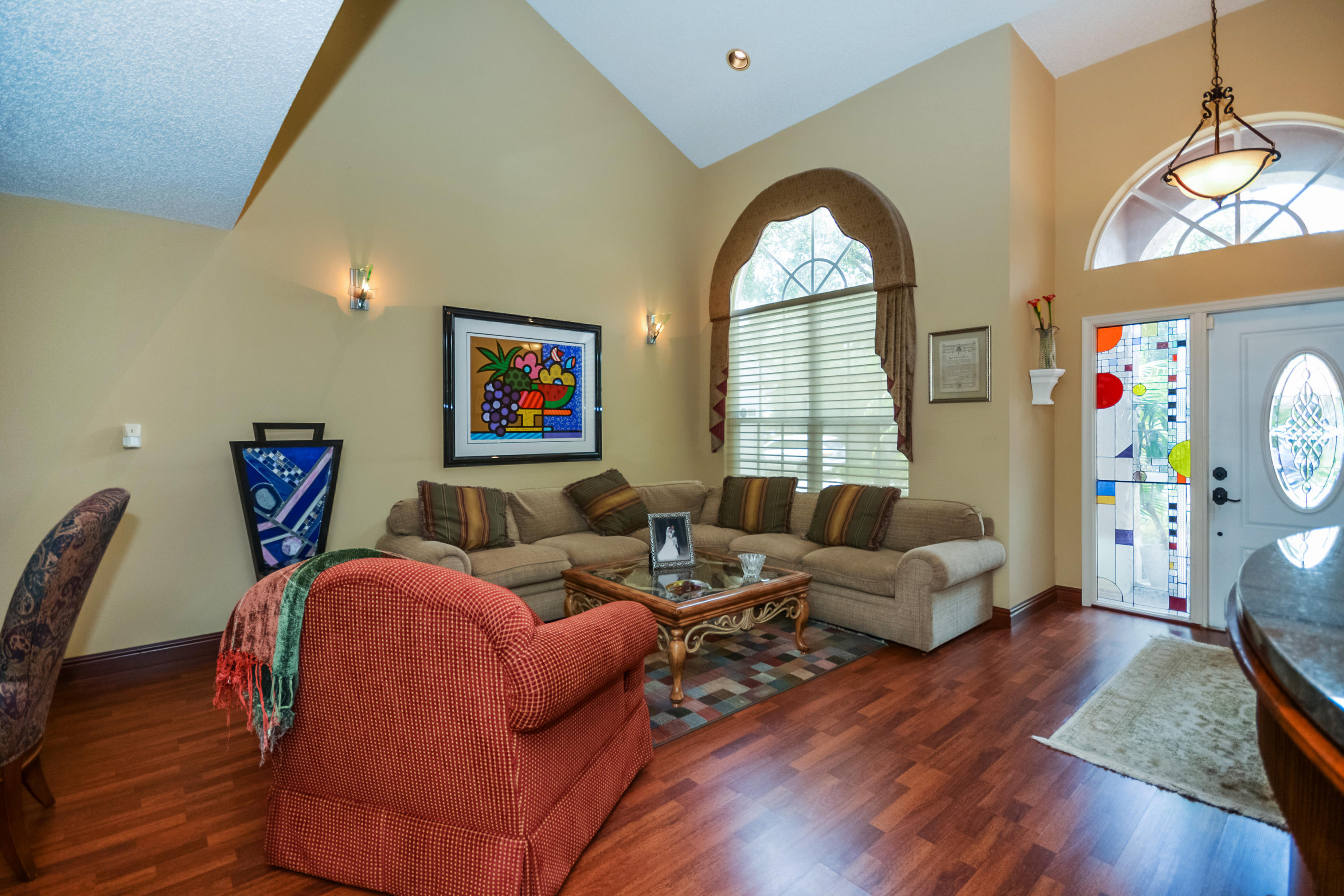 9572 Fox Trot Lane Boca Raton, FL 33496 - Photo 7 of 27 Living Room