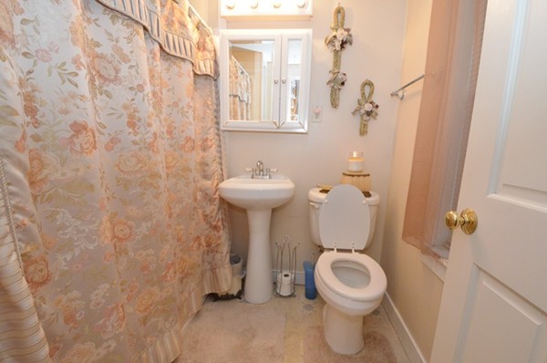 38 Strathmore Road Methuen, MA 01844 - Photo 8 of 16 Gallery Image 8