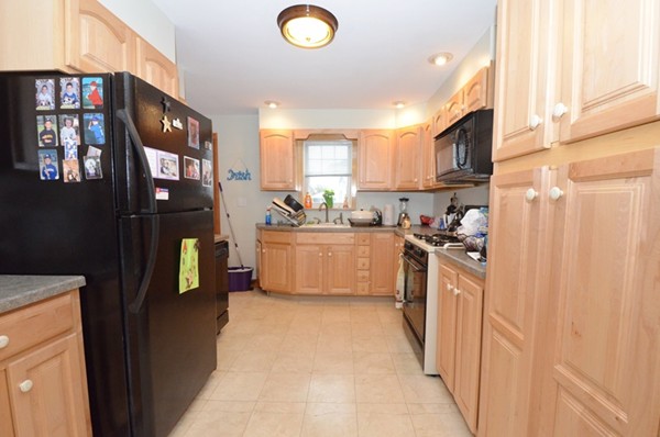 38 Strathmore Road Methuen, MA 01844 - Photo 10 of 16 Gallery Image 10