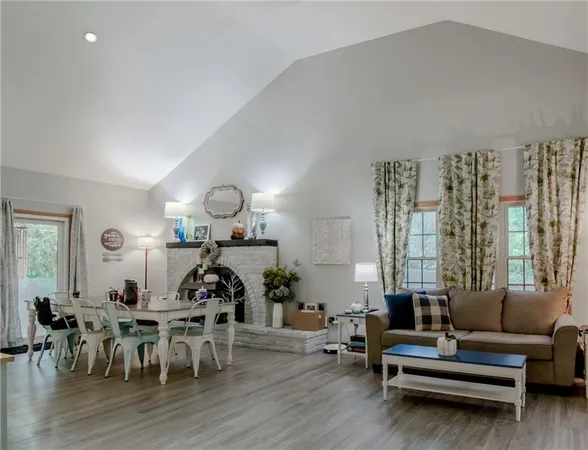 $350,000 | 101 Connie Drive, Clinton, MO 64735