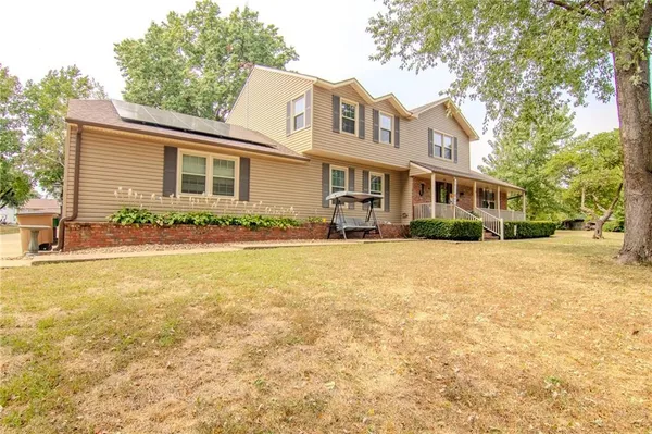 $350,000 | 101 Connie Drive, Clinton, MO 64735