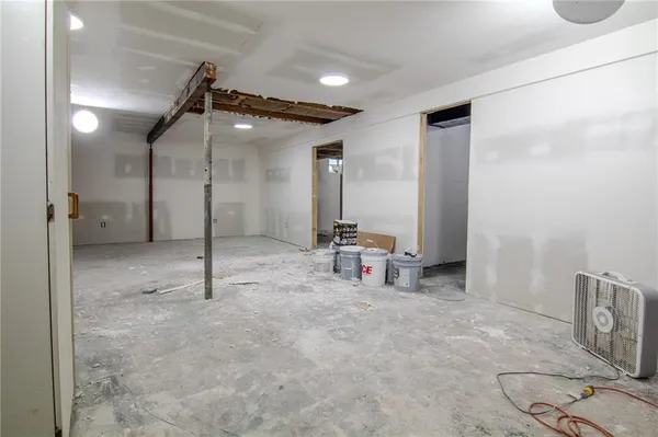 $350,000 | 101 Connie Drive, Clinton, MO 64735