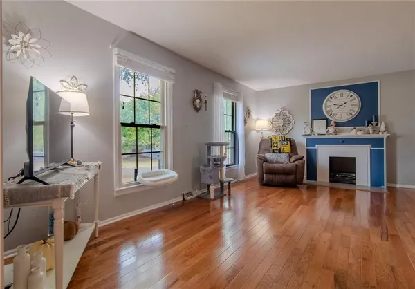 $350,000 | 101 Connie Drive, Clinton, MO 64735