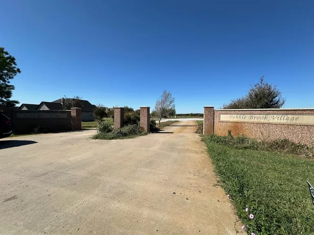$59,900 | Lot 72 Riverbend Avenue, Calera, OK 74730