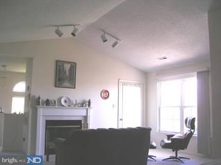 1636 Covington Road Yardley, PA 19067 - Photo 4 of 6 Gallery Image 4