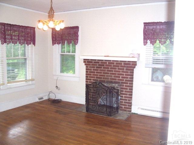 201 Lenoir Road Morganton, NC 28655 - Photo 3 of 12 Gallery Image 3
