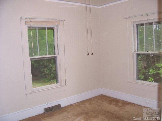 201 Lenoir Road Morganton, NC 28655 - Photo 6 of 12 Gallery Image 6