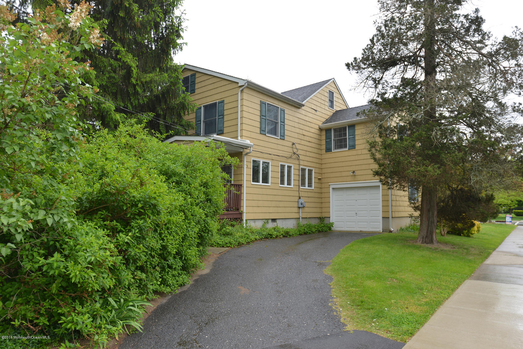 48 Princeton Road Fair Haven, NJ 07704 - Photo 15 of 32 EXT
