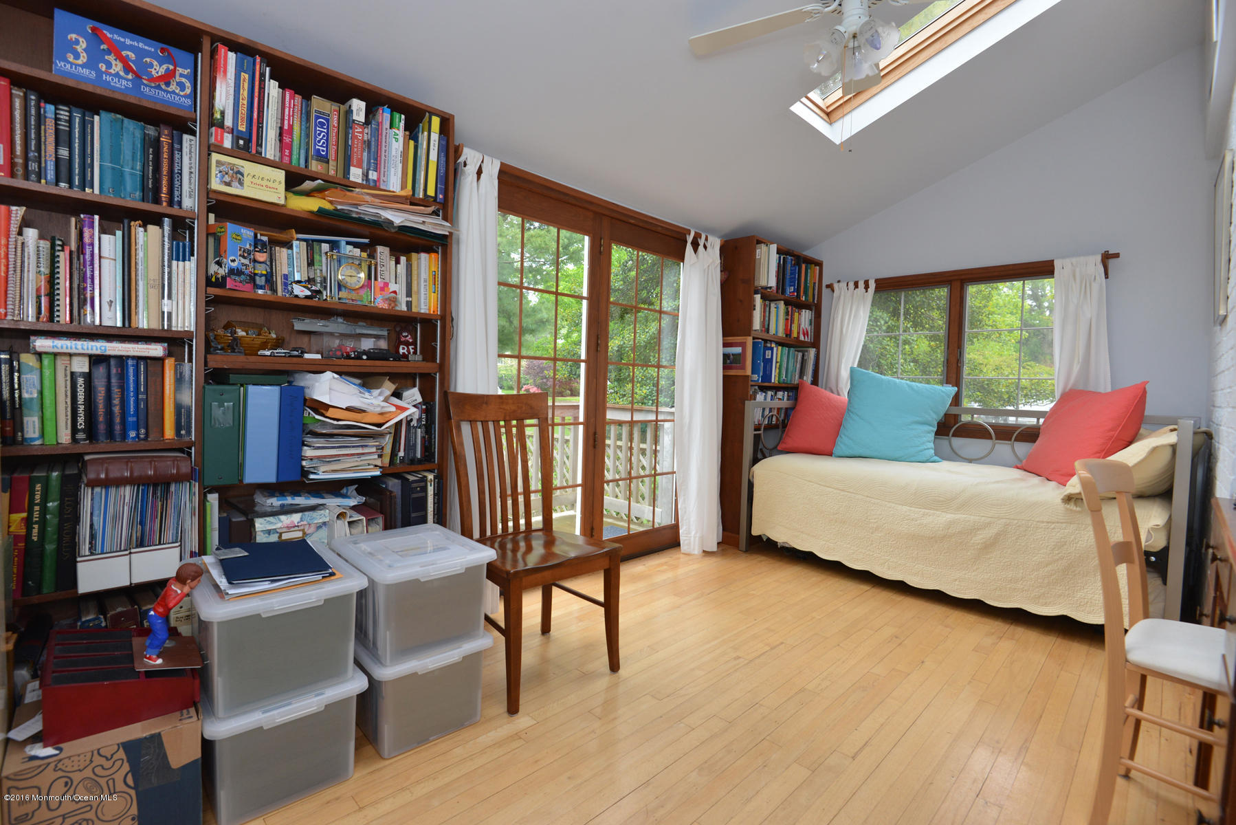 48 Princeton Road Fair Haven, NJ 07704 - Photo 9 of 32 BR 2B