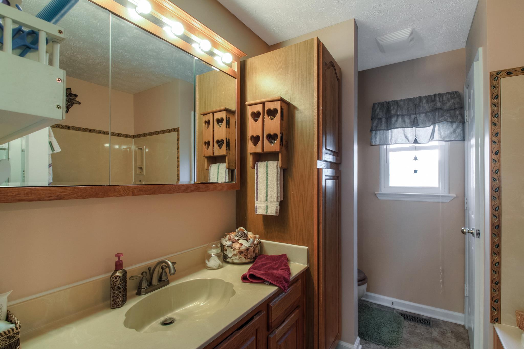 1148 Bakers Work Road Burns, TN 37029 - Photo 19 of 27 Gallery Image 19