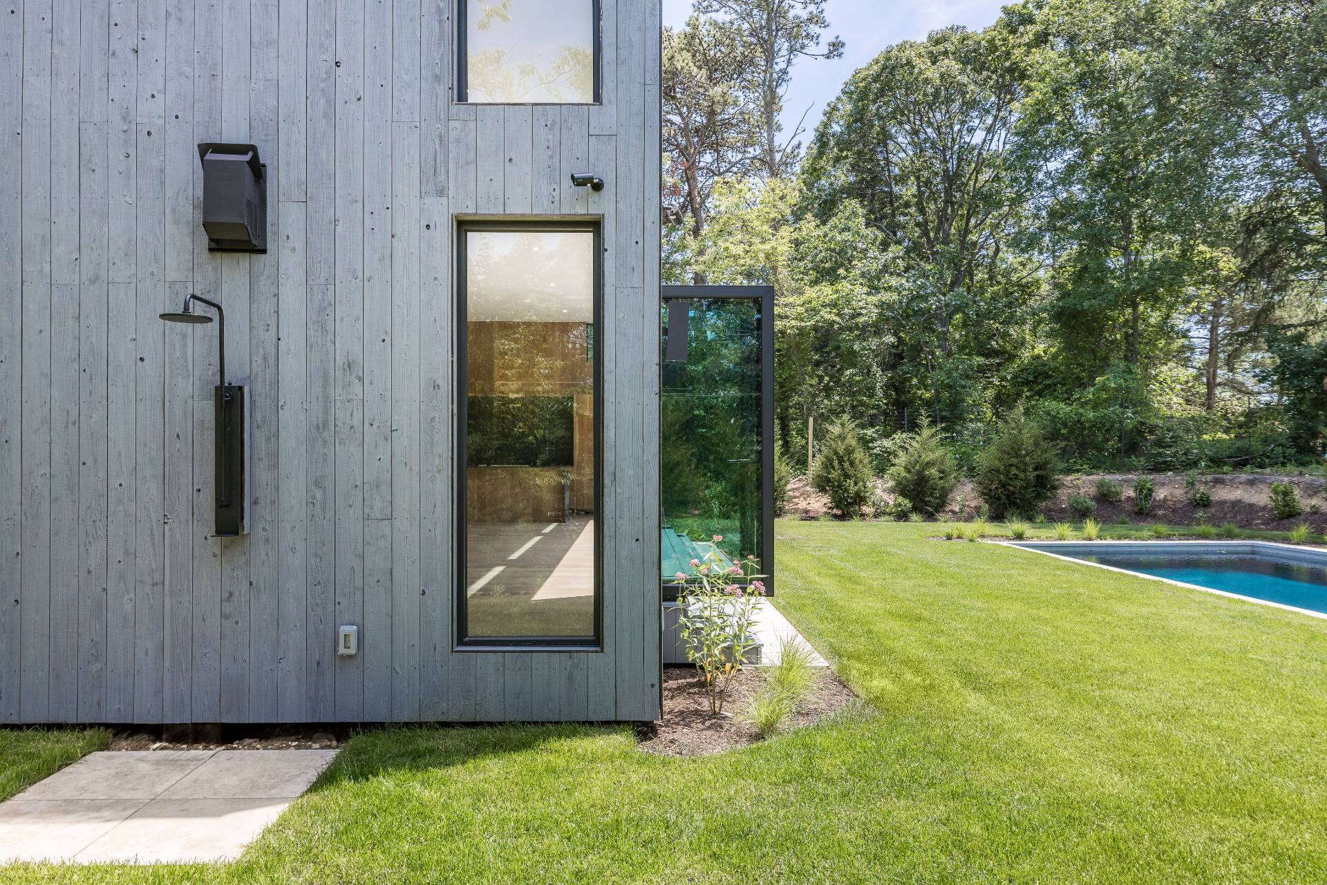 5 Ridge Lane Hampton Bays, NY 11946 - Photo 10 of 38