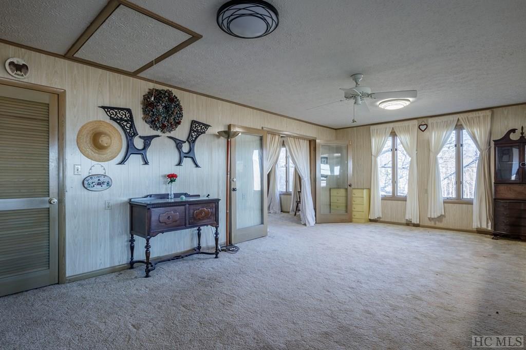 368 Stewart Road Cullowhee, NC 28723 - Photo 9 of 45 Gallery Image 9