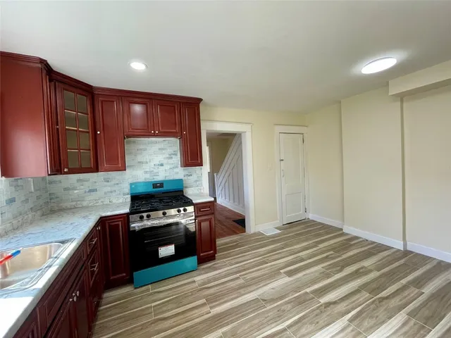 $1,500 | 417 Adams Avenue, Unit RIGHT, Endicott, NY 13760