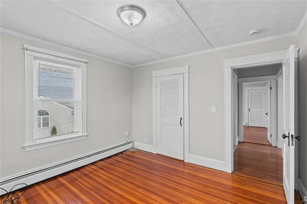 $1,800 | 28 Island Avenue, East Providence, RI 02916