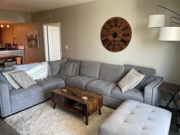 $330,000 | 300 South Duval Street, Unit 1408, Tallahassee, FL 32301