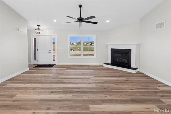 $447,900 | 1009 Pennsylvania Avenue, New Baden, IL 62265