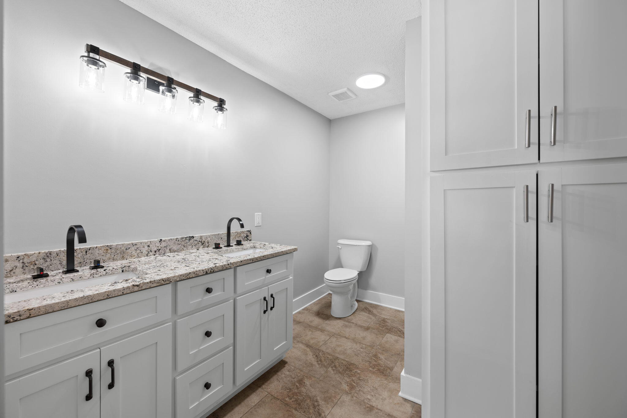 11619 McGhee Road Apison, TN 37302 - Photo 30 of 88 Guest BR Bath