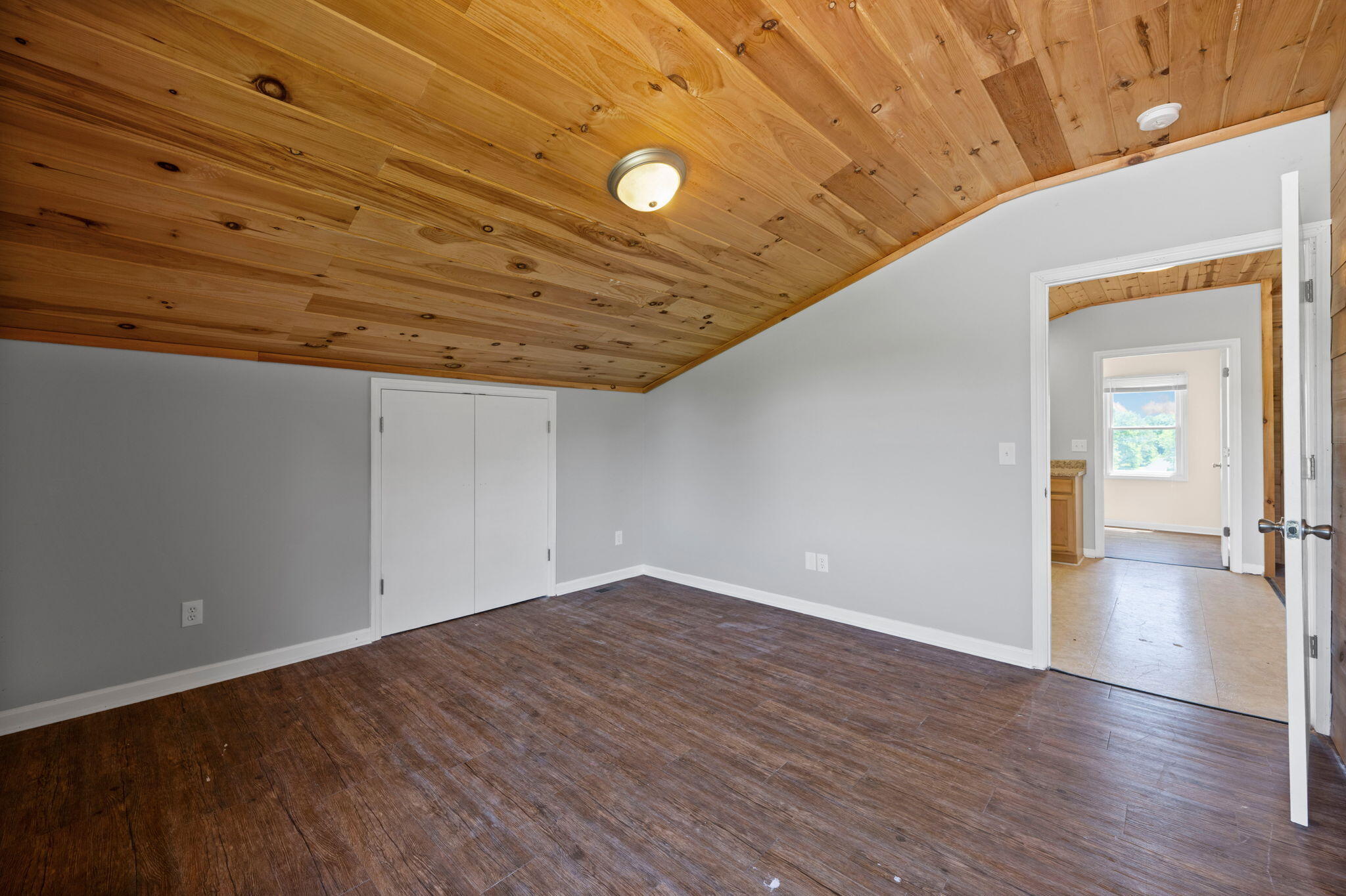 11619 McGhee Road Apison, TN 37302 - Photo 64 of 88 Guest Suite / Apartment