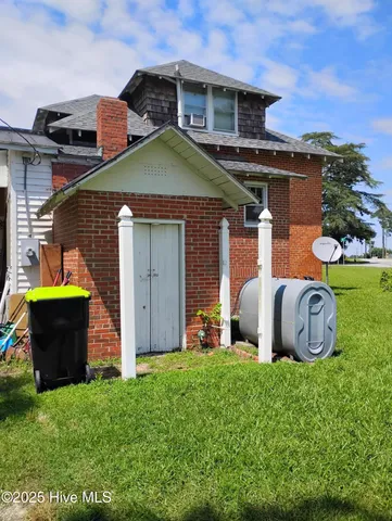 $325,000 | 105 Main Street, Severn, NC 27877