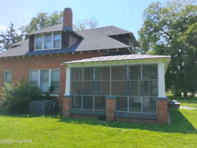 $325,000 | 105 Main Street, Severn, NC 27877