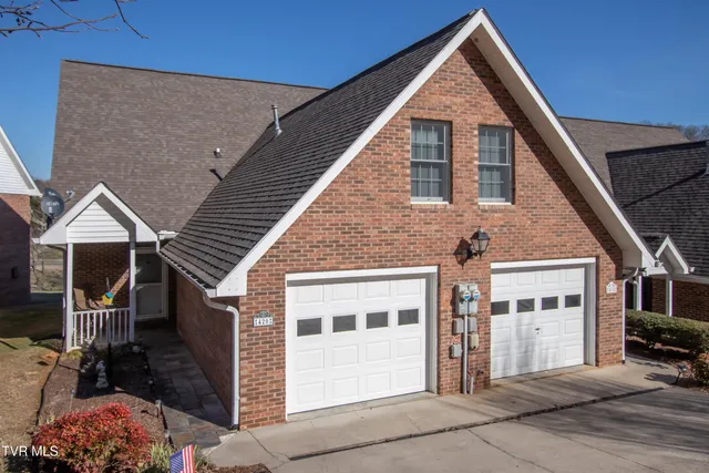 $299,900 | 420 Alexander Avenue, Unit 420, Church Hill, TN 37642