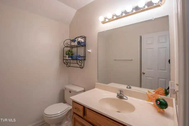 $299,900 | 420 Alexander Avenue, Unit 420, Church Hill, TN 37642