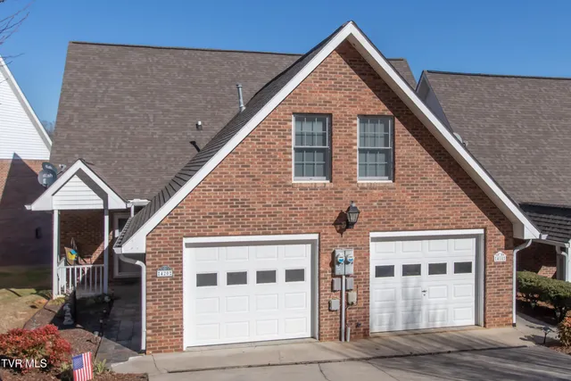 $299,900 | 420 Alexander Avenue, Unit 420, Church Hill, TN 37642