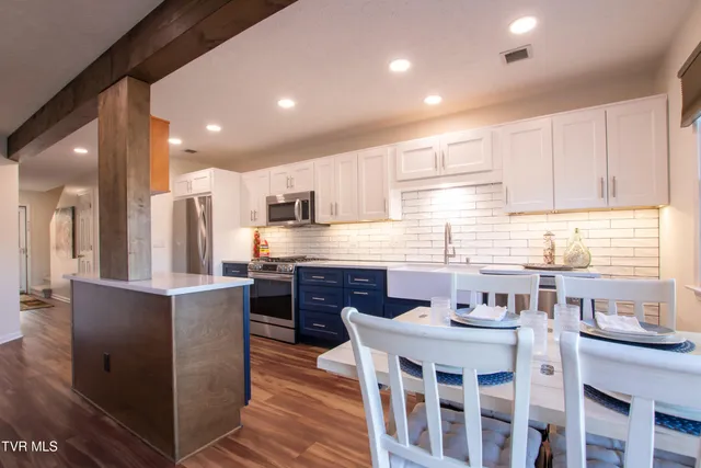 $299,900 | 420 Alexander Avenue, Unit 420, Church Hill, TN 37642