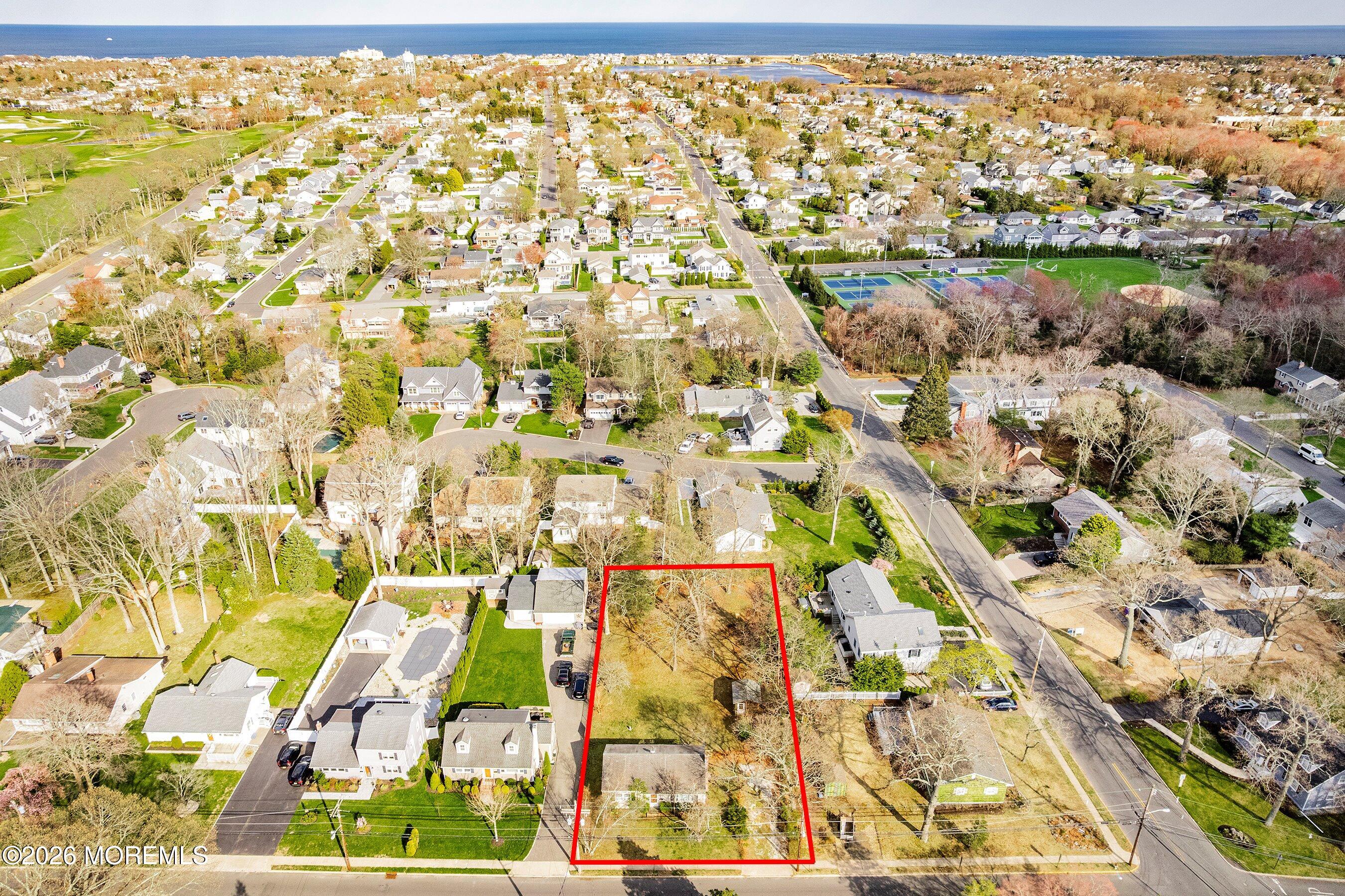 304 Old Mill Road Spring Lake Heights, NJ 07762 - Photo 2 of 18 02-Front Aerial with outline