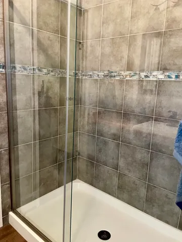a bathroom with a bathtub