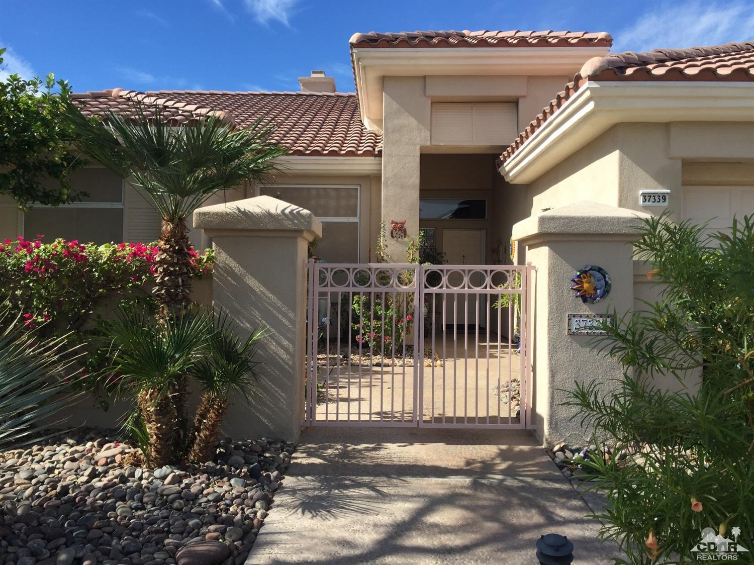 37339 Skycrest Road Palm Desert, CA 92211 - Photo 4 of 39 a front view of a house