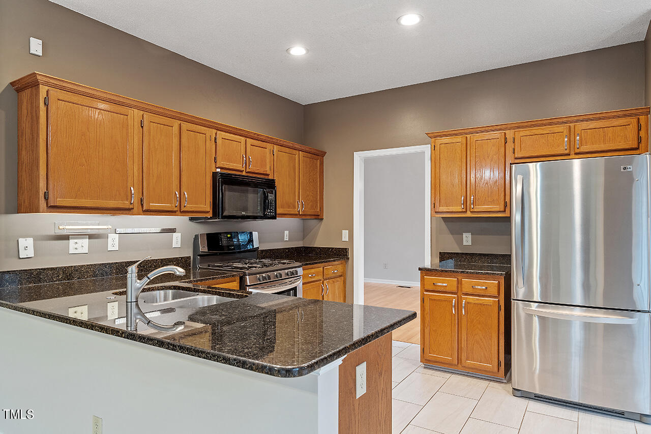 11932 North Exeter Way Raleigh, NC 27613 - Photo 19 of 35 11932 North Exeter Way_19
