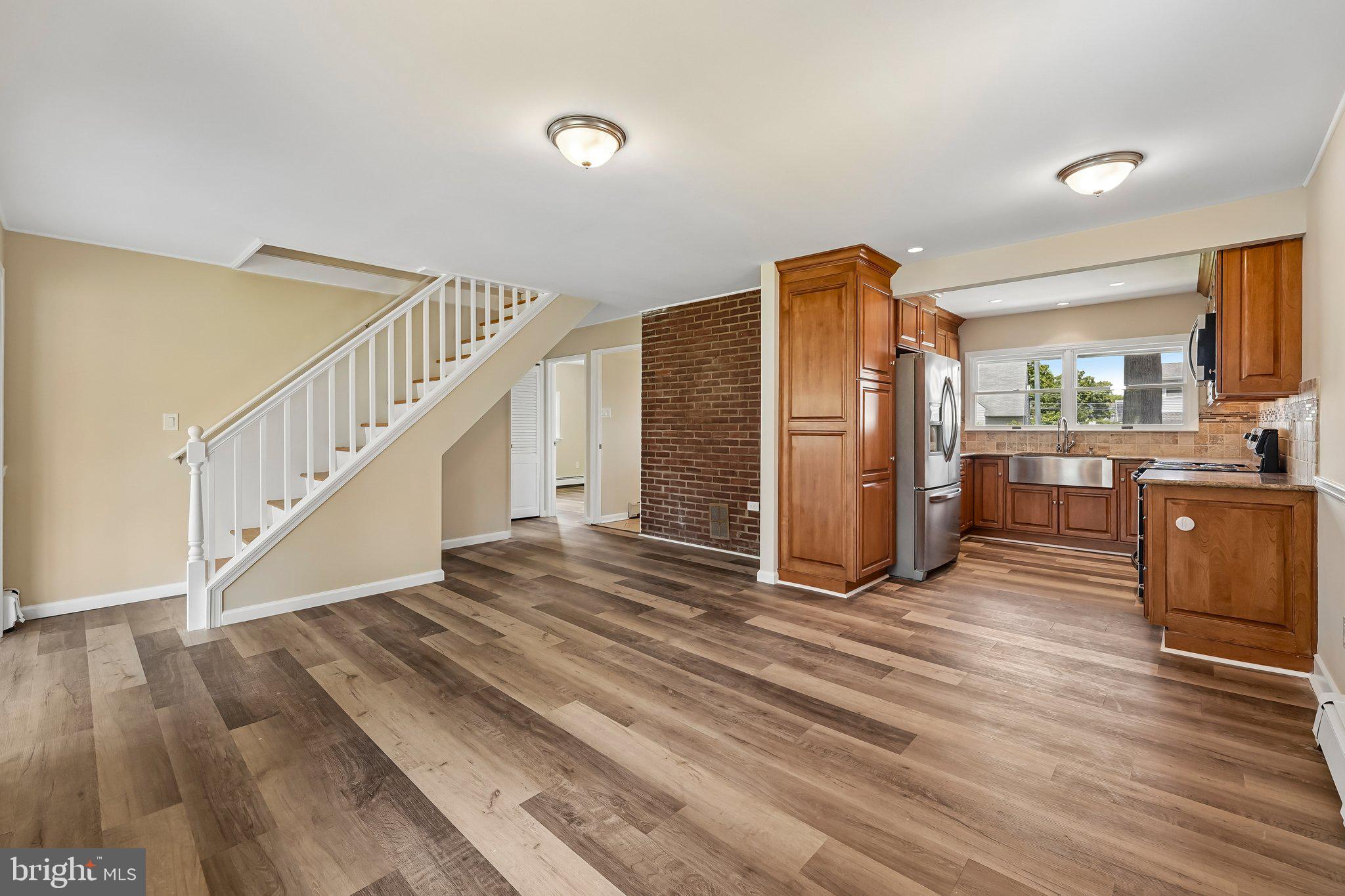9 Rustleaf Lane Levittown, PA 19055 - Photo 35 of 45 Modern charm in a spacious layout.