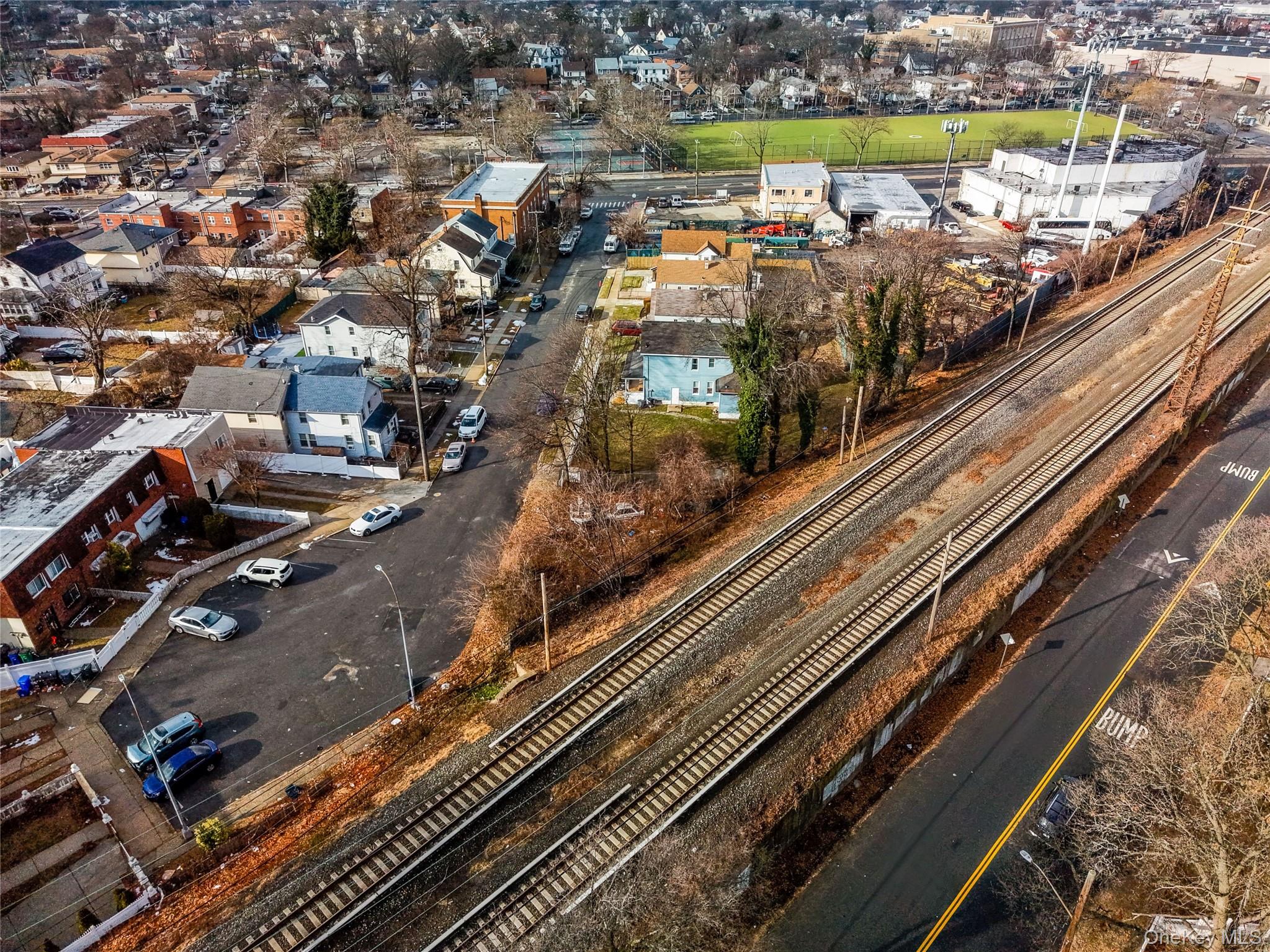 138th Road Queens, NY 11413 - Photo 6 of 13