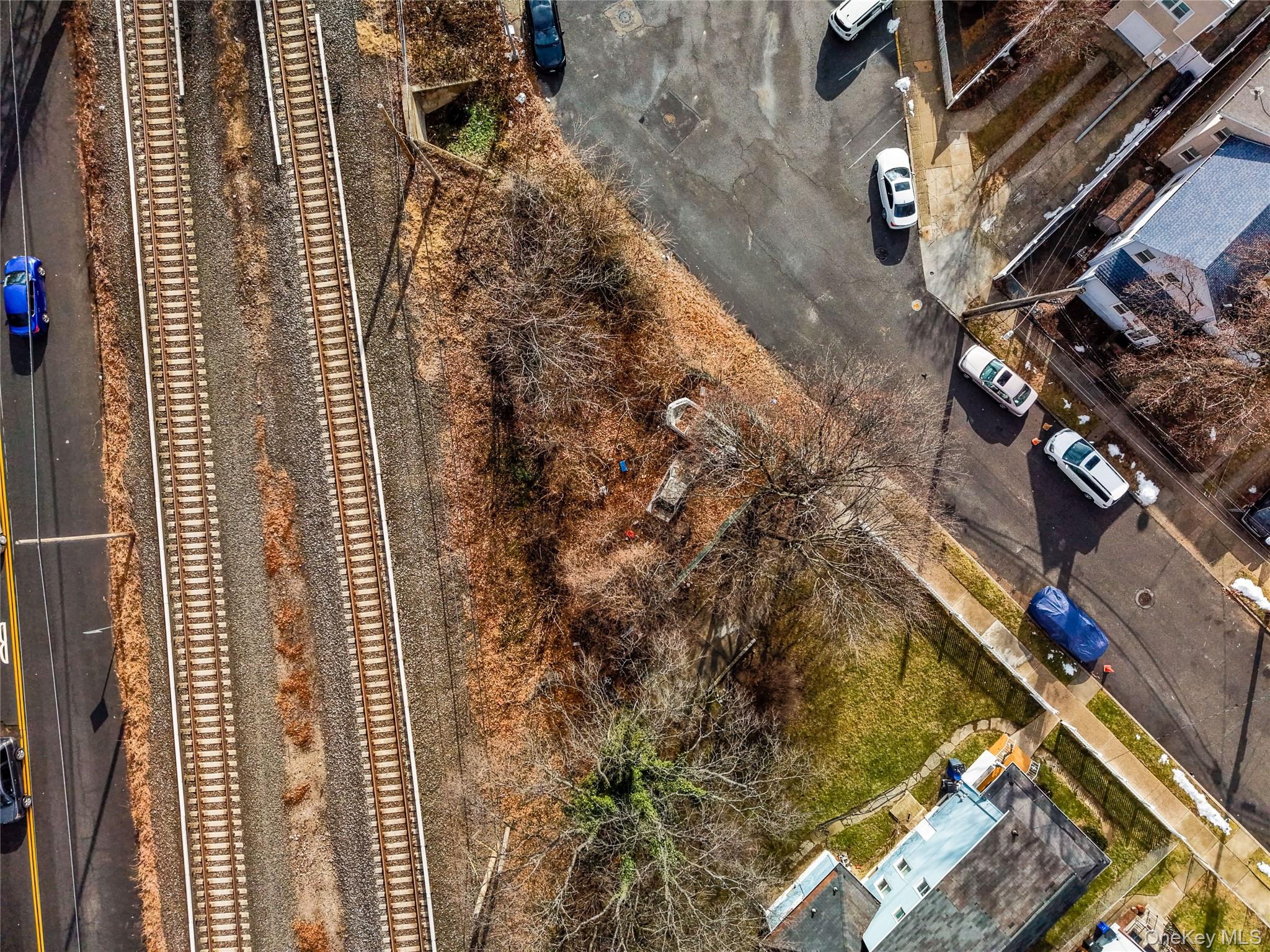 138th Road Queens, NY 11413 - Photo 7 of 13