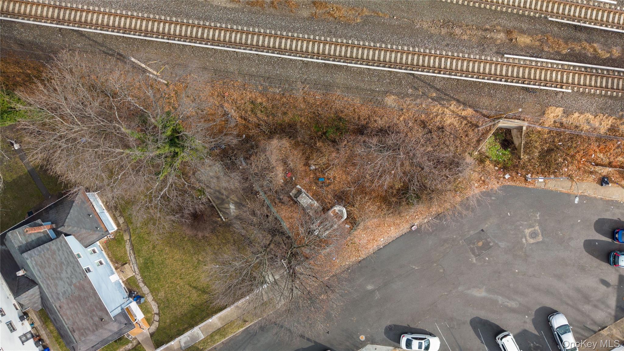 138th Road Queens, NY 11413 - Photo 8 of 13 a view of a terrace