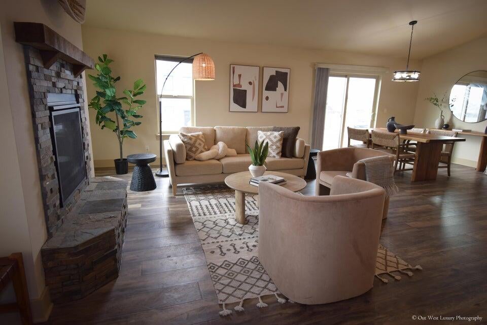 1 Living room