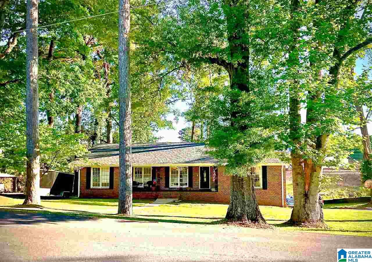 140 Kenilworth Road Bessemer, AL 35023 - Photo 1 of 24